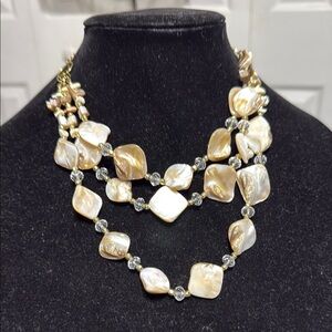 Pretty Gold tone Mother of Pearl & crystal triple strand statement necklace